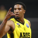 Kvame Von stigao u Sutjesku