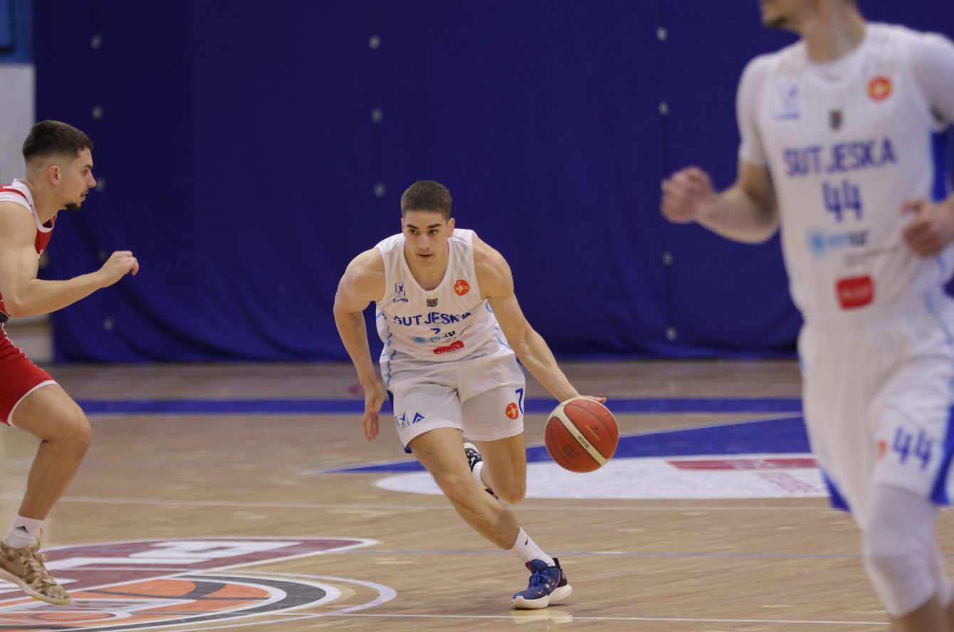 Poraz od SC Derbija na kraju sezone
